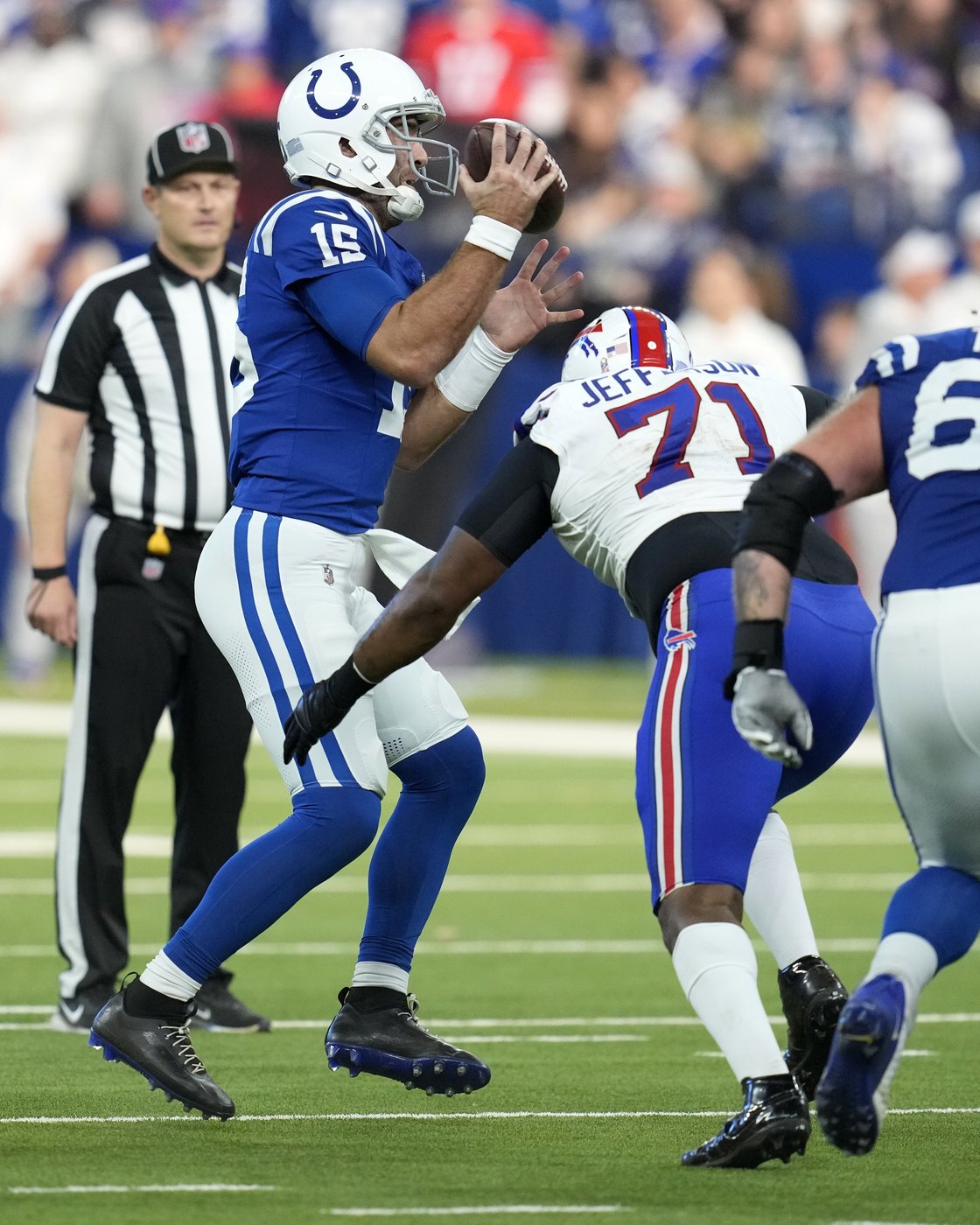 Joe Flacco's struggles draw boos from Colts fans and questions about another QB change | iNFOnews.ca Joe Flacco's struggles draw boos from Colts fans and questions about another QB change | iNFOnews.ca