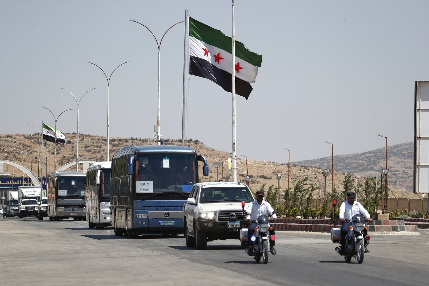 First group of Syrian refugees returns home from Lebanon under new UN plan | iNFOnews.ca