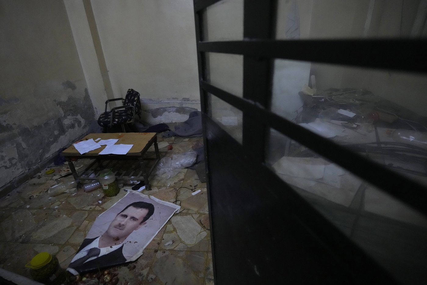 Long silenced by fear, Syrians now speak about rampant torture under Assad | iNFOnews.ca