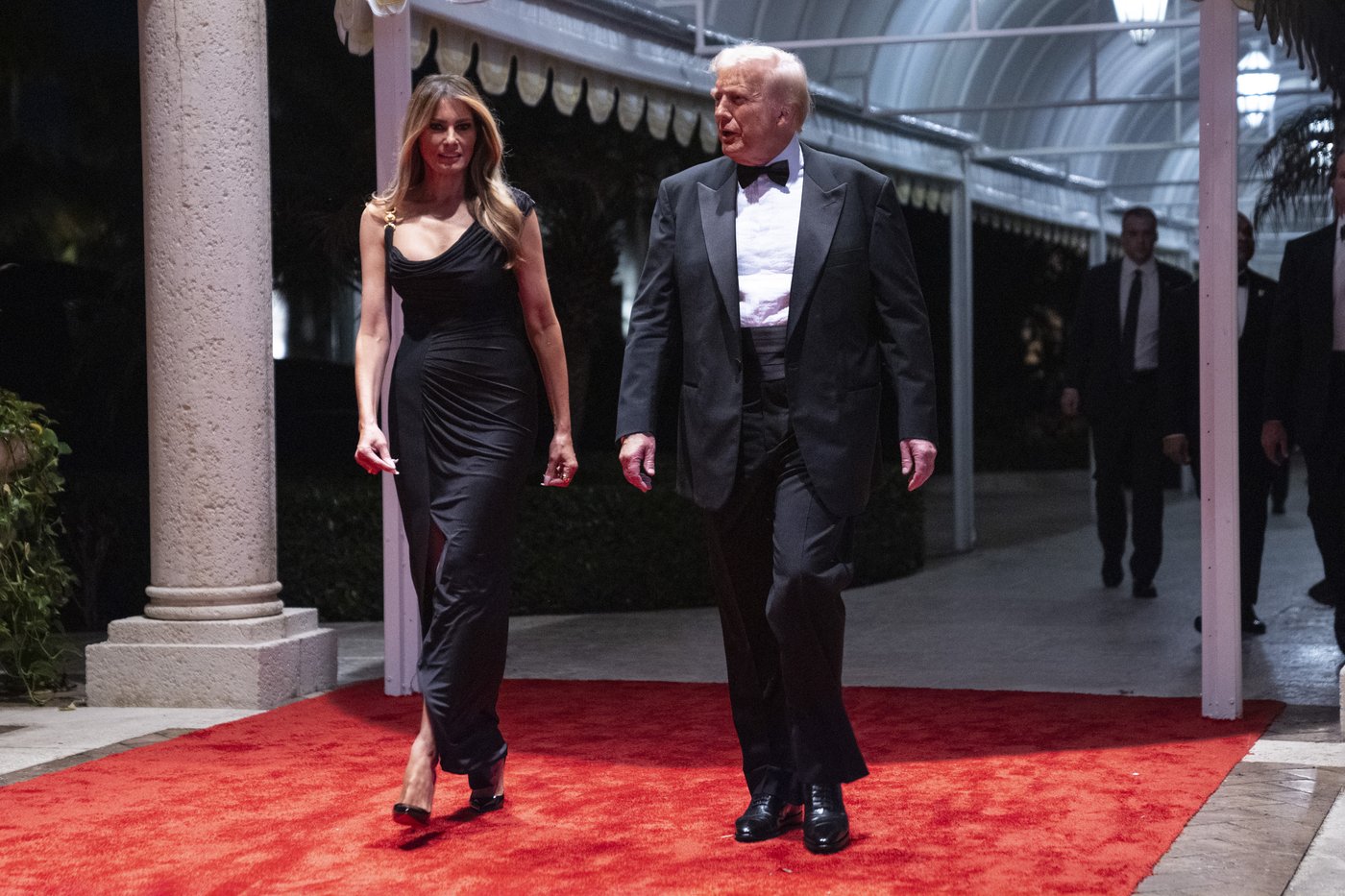 Trump calls it the 'center of the universe.' Mar-a-Lago is a magnet for those seeking influence | iNFOnews.ca