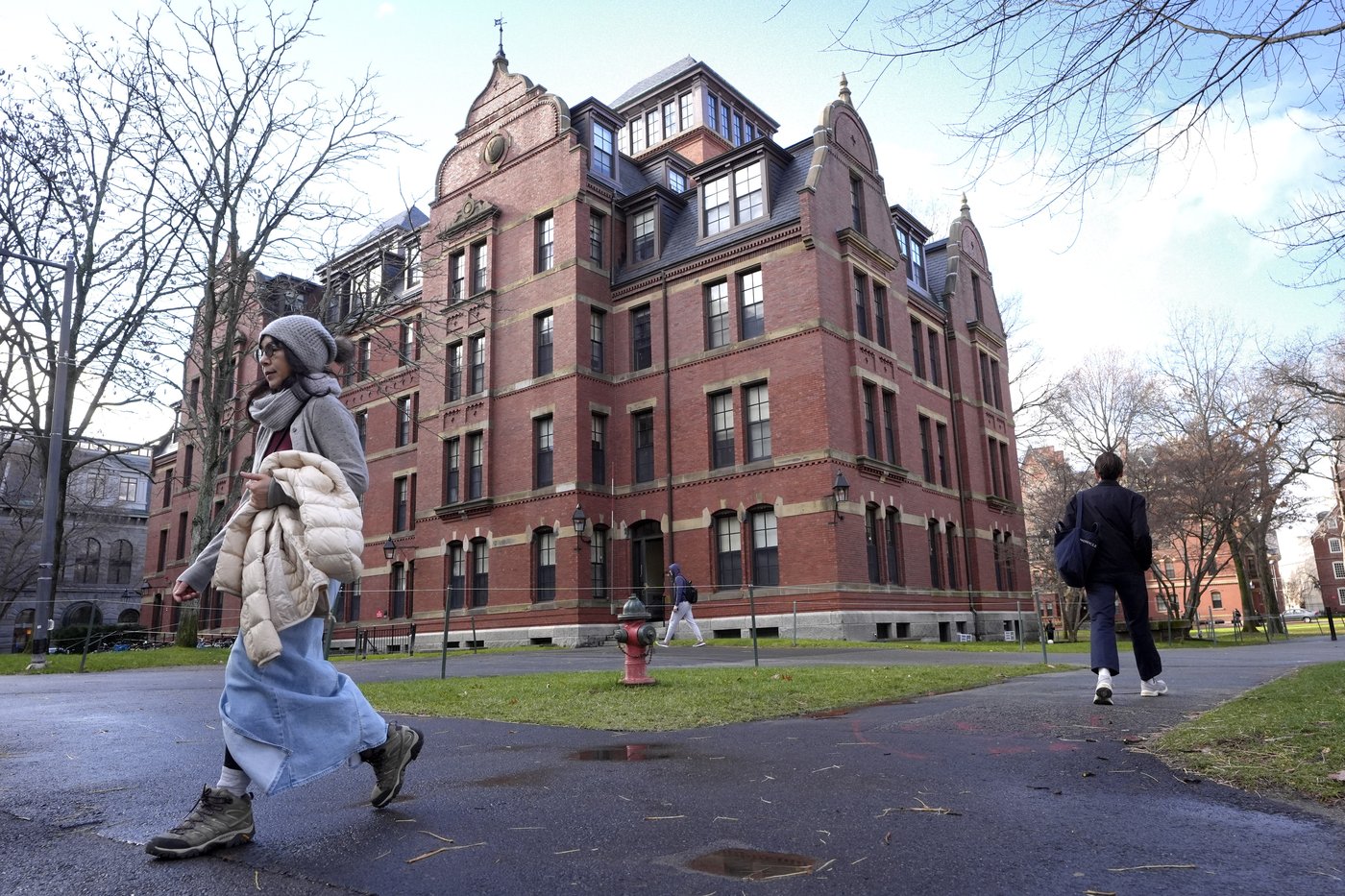 Trump administration bars Harvard from enrolling foreign students | iNFOnews.ca Trump administration bars Harvard from enrolling foreign students | iNFOnews.ca