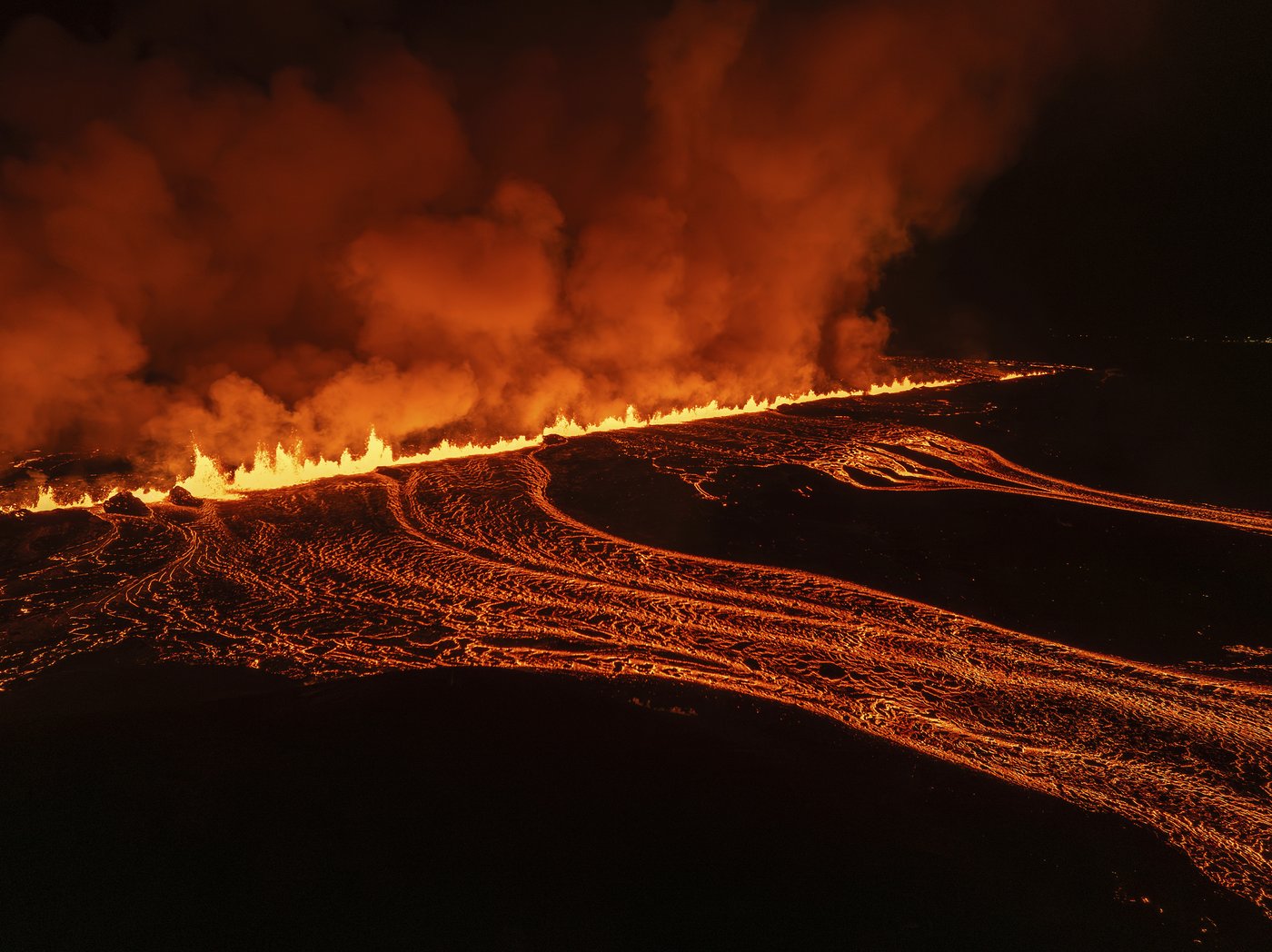 Volcano on Iceland's Reykjanes Peninsula erupts for the 7th time in a year | iNFOnews.ca