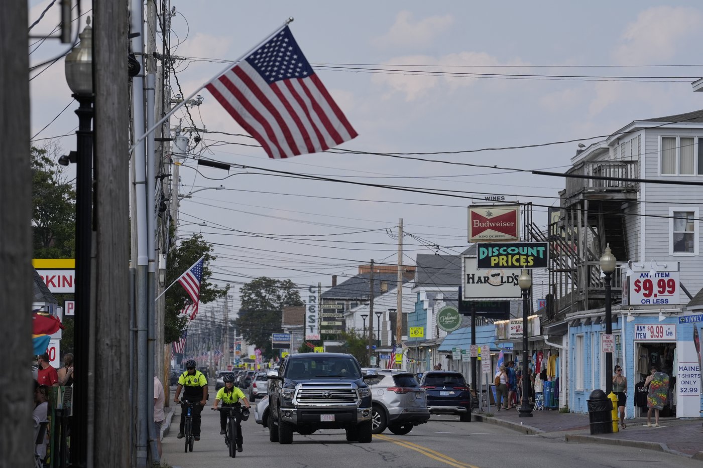 Maine police chief says officer arrested by ICE is missed by colleagues and was eligible to work | iNFOnews.ca Maine police chief says officer arrested by ICE is missed by colleagues and was eligible to work | iNFOnews.ca