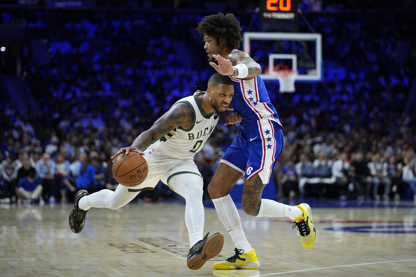 Lillard and Antetokounmpo power Bucks past short-handed 76ers 124-109 | iNFOnews.ca