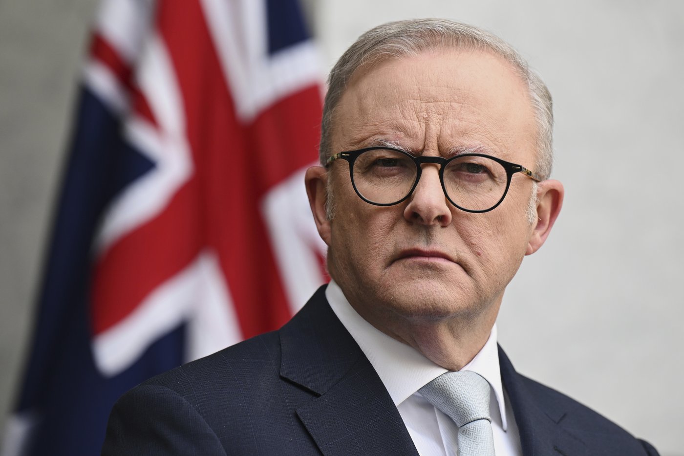 Australia will pay Nauru to resettle foreign-born criminals | iNFOnews.ca