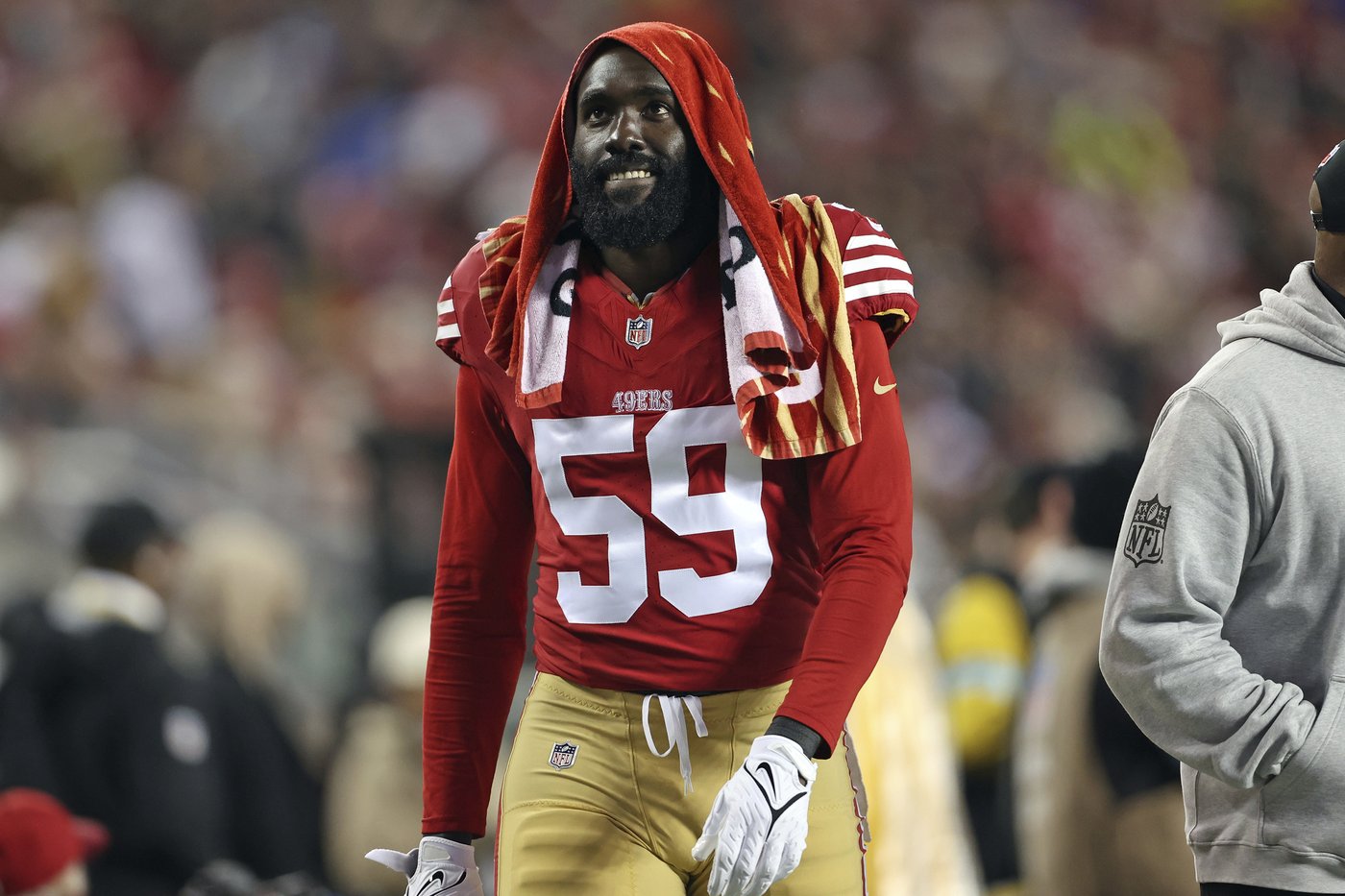 49ers LB De'Vondre Campbell refuses to enter game after losing his starting spot | iNFOnews.ca 49ers LB De'Vondre Campbell refuses to enter game after losing his starting spot | iNFOnews.ca