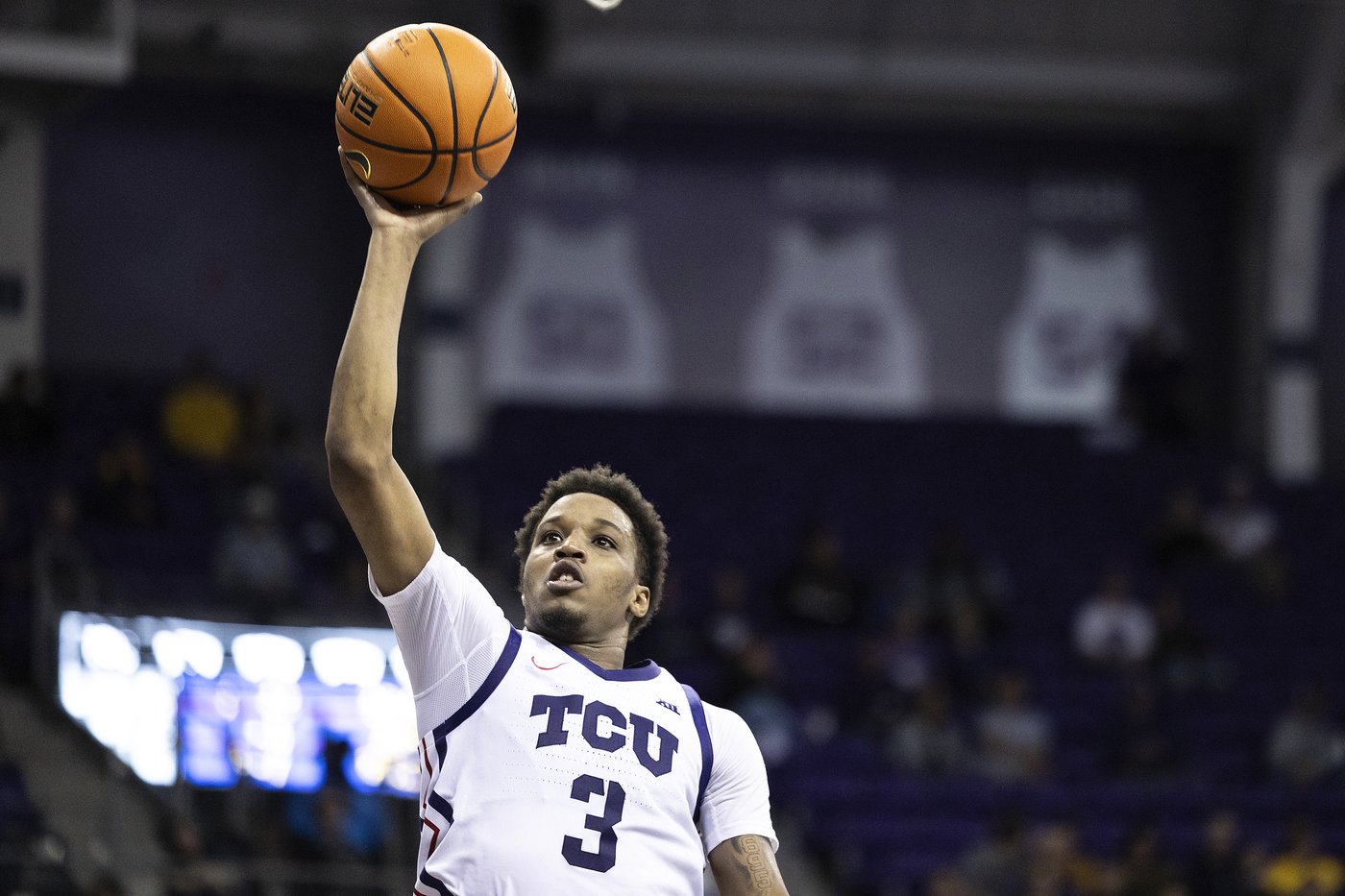 Allette's double-double sends TCU past West Virginia for Dixon's 500th career win | iNFOnews.ca