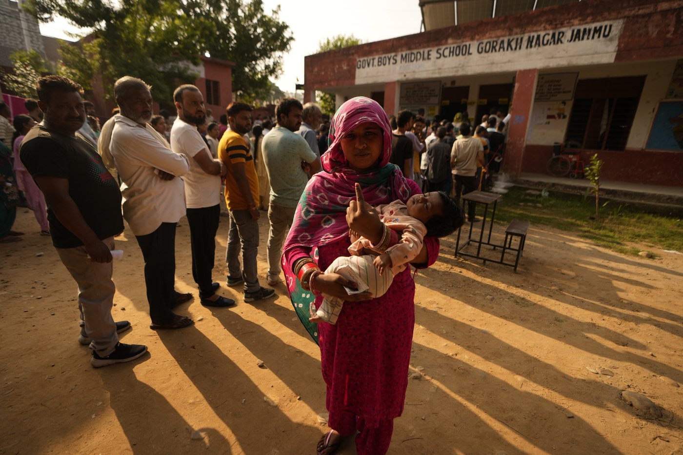 Indian-controlled Kashmir votes in final phase of polls to elect local government | iNFOnews.ca