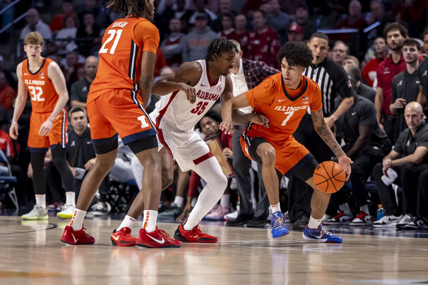 Nelson scores 23 to lead No. 8 Alabama past No. 25 Illinois, 100-87 | iNFOnews.ca