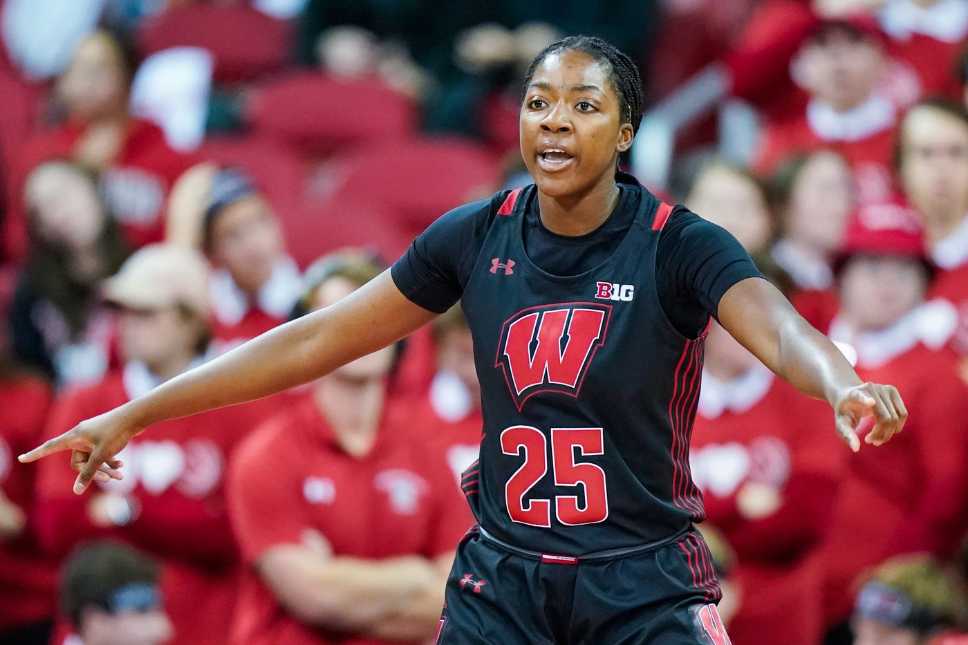 Former Wisconsin forward Serah Williams transferring to UConn | iNFOnews.ca Former Wisconsin forward Serah Williams transferring to UConn | iNFOnews.ca