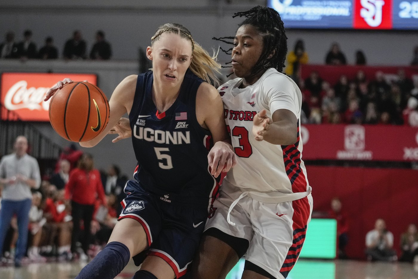 UConn guard Paige Bueckers returns from left knee sprain and scores 12 points in 23 minutes | iNFOnews.ca UConn guard Paige Bueckers returns from left knee sprain and scores 12 points in 23 minutes | iNFOnews.ca