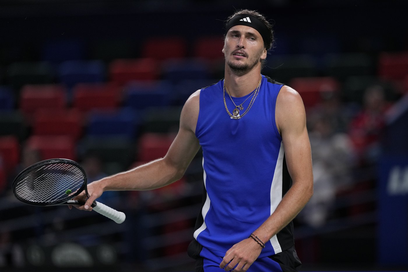 Djokovic eases into Shanghai Masters fourth round to face Safiullin who beat Tiafoe | iNFOnews.ca