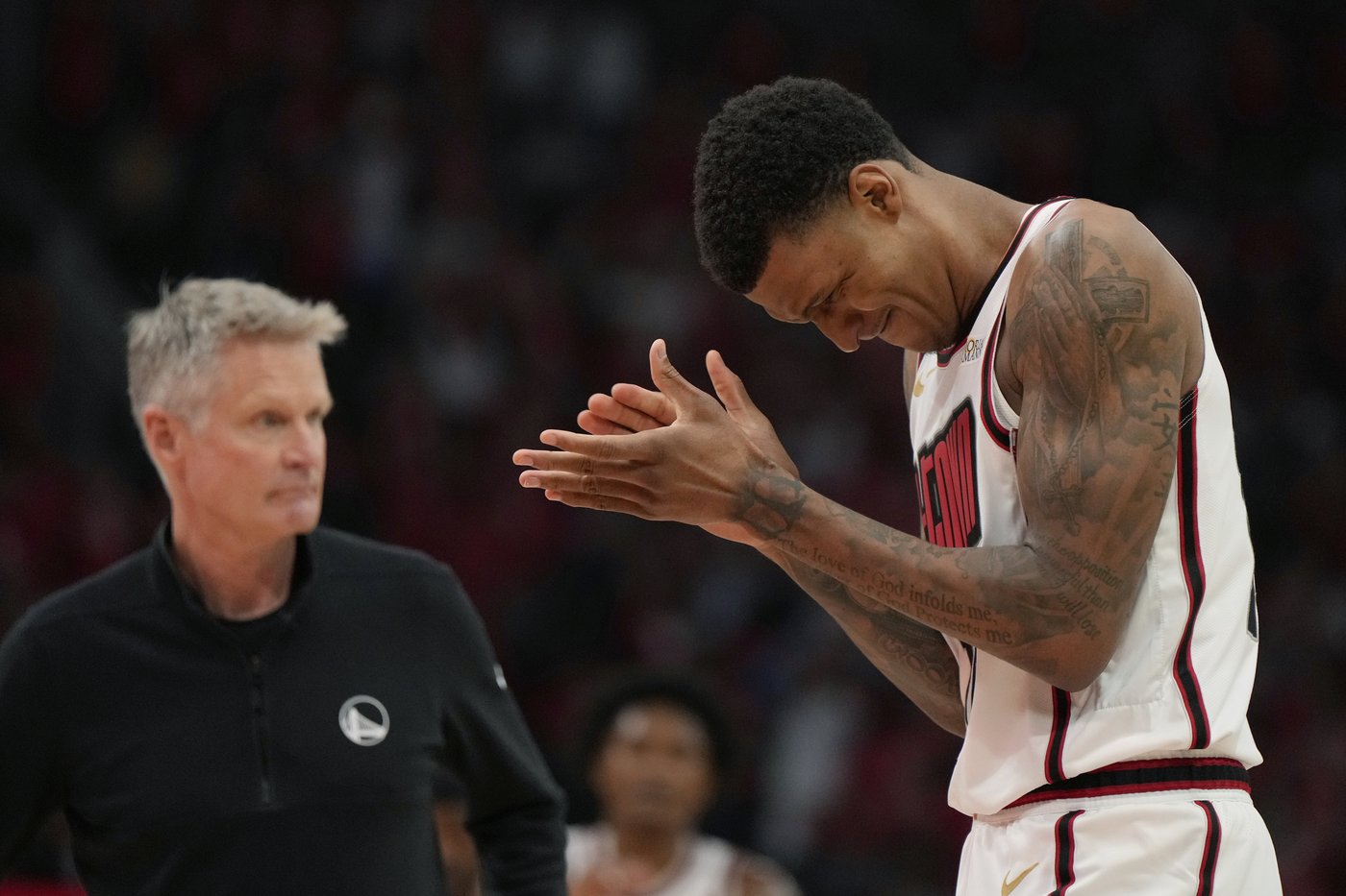 Houston sent to early playoff exit with 103-89 loss to Warriors in Game 7 | iNFOnews.ca Houston sent to early playoff exit with 103-89 loss to Warriors in Game 7 | iNFOnews.ca