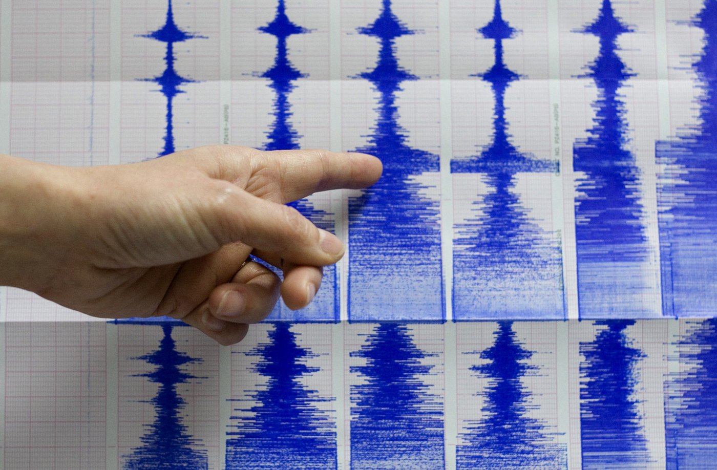 No tsunami threat to B.C. after 7.8-magnitude quake off Russia | iNFOnews.ca No tsunami threat to B.C. after 7.8-magnitude quake off Russia | iNFOnews.ca