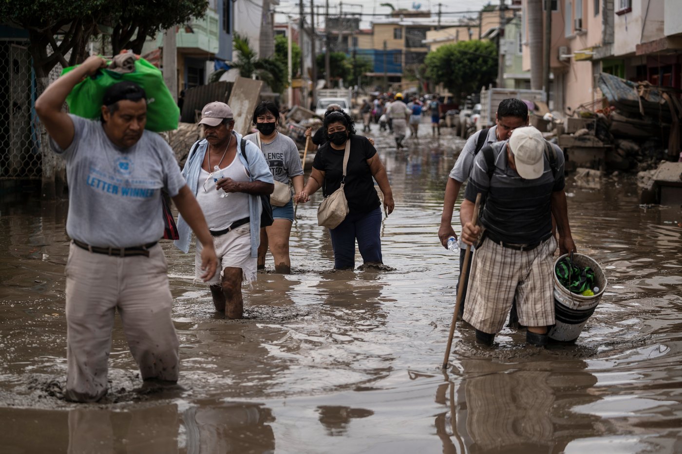 A week after floods, swathes of central Mexico reel from devastation | iNFOnews.ca