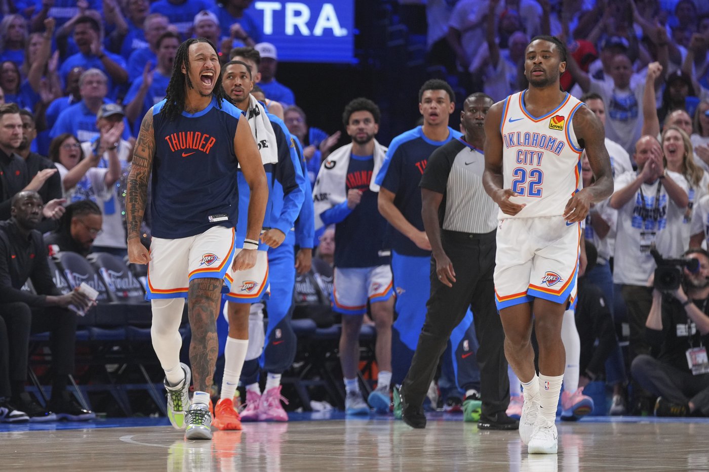 Williams scores 40, Thunder grab 3-2 lead in Finals with 120-109 win over Pacers | iNFOnews.ca Williams scores 40, Thunder grab 3-2 lead in Finals with 120-109 win over Pacers | iNFOnews.ca