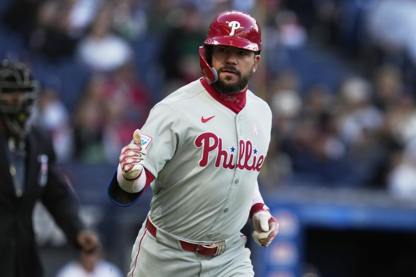 Kyle Schwarber hits 2 homers to tie Aaron Judge for MLB lead as Phillies beat Guardians 3-0 | iNFOnews.ca Kyle Schwarber hits 2 homers to tie Aaron Judge for MLB lead as Phillies beat Guardians 3-0 | iNFOnews.ca