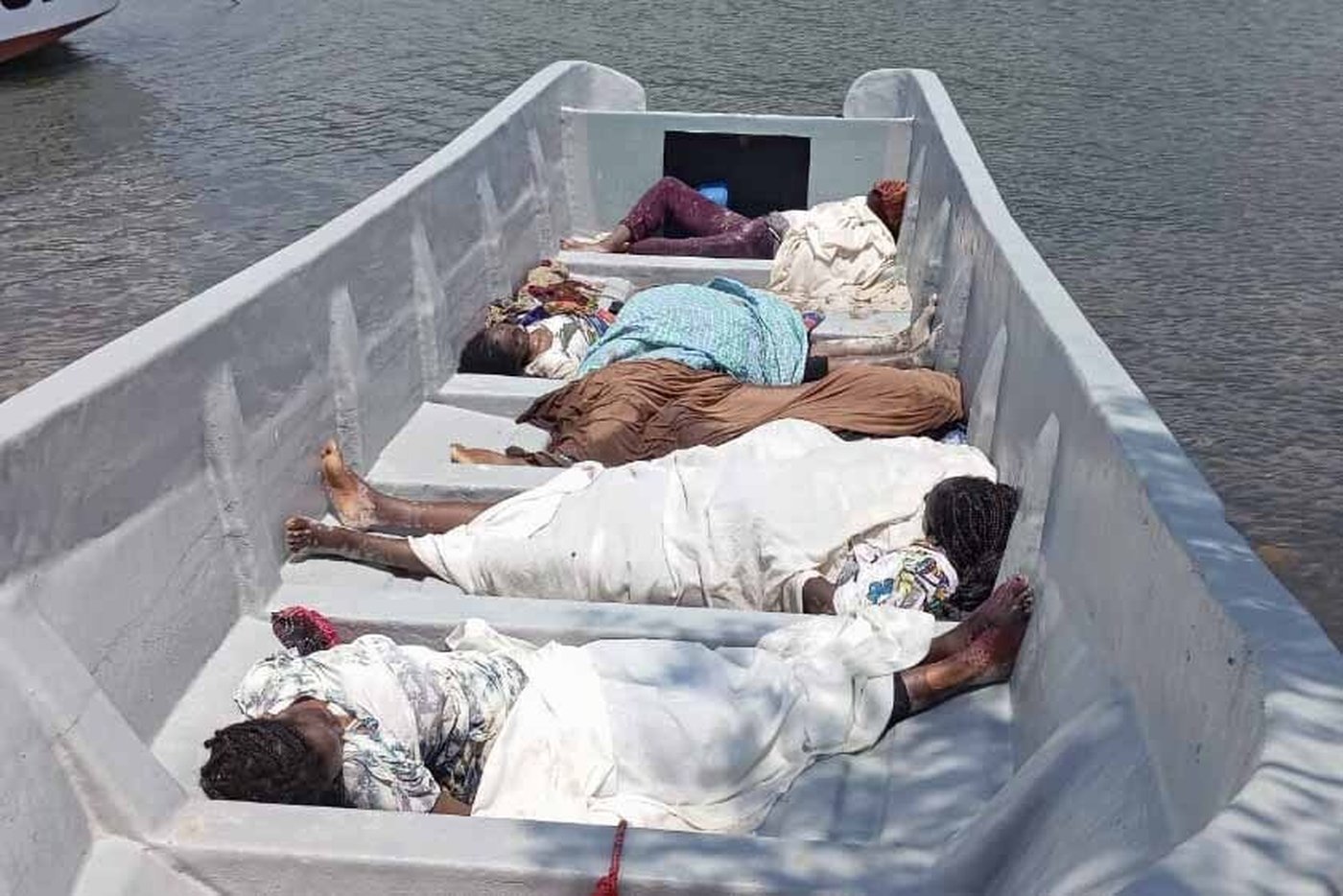 Madagascar officials say the death toll is now 25 after boats carrying Somali migrants capsized | iNFOnews.ca Madagascar officials say the death toll is now 25 after boats carrying Somali migrants capsized | iNFOnews.ca