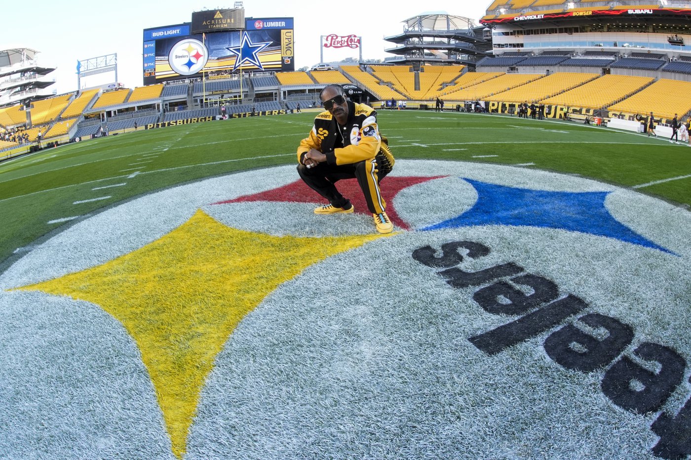 Showdown between Dallas and Pittsburgh starts after nearly 90-minute weather delay | iNFOnews.ca