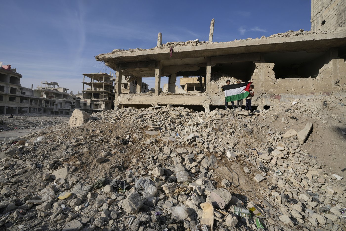 Palestinian refugees return to Yarmouk amid questions about their place in the new Syria | iNFOnews.ca Palestinian refugees return to Yarmouk amid questions about their place in the new Syria | iNFOnews.ca