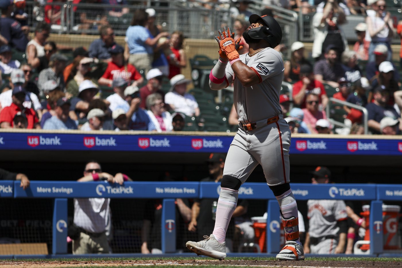 Twins win 8th straight, beating Giants 7-6 on Keirsey's RBI single in 10th | iNFOnews.ca Twins win 8th straight, beating Giants 7-6 on Keirsey's RBI single in 10th | iNFOnews.ca