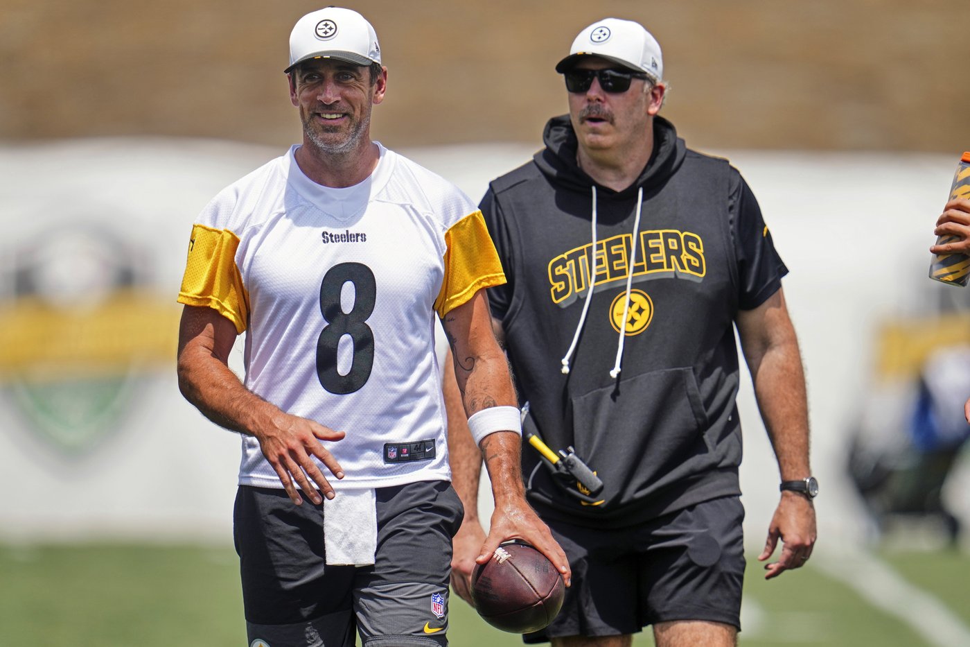 Aaron Rodgers' first training camp in Pittsburgh starts with a meaningless pick and careful optimism | iNFOnews.ca Aaron Rodgers' first training camp in Pittsburgh starts with a meaningless pick and careful optimism | iNFOnews.ca