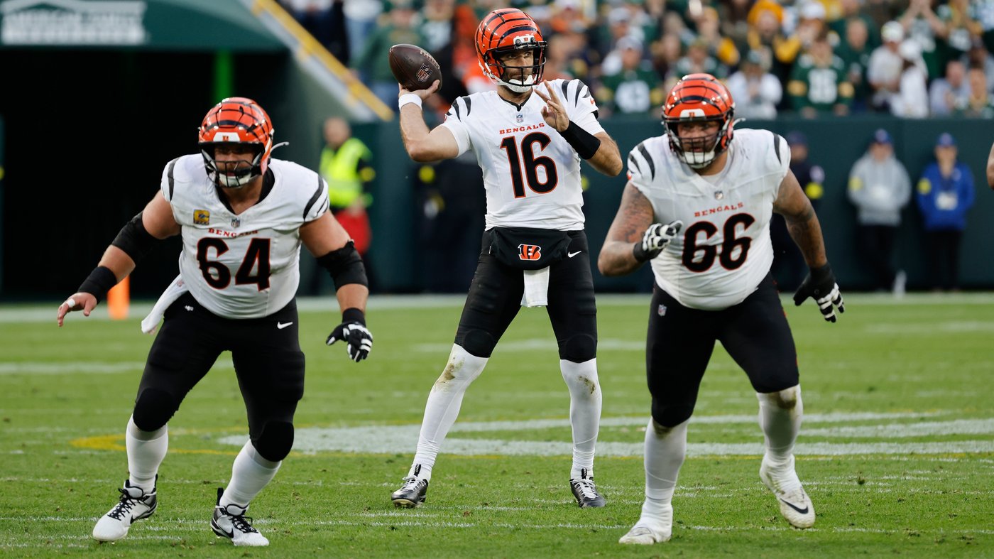 Joe Flacco's strong second half in Cincinnati debut gives slumping Bengals reason for hope | iNFOnews.ca