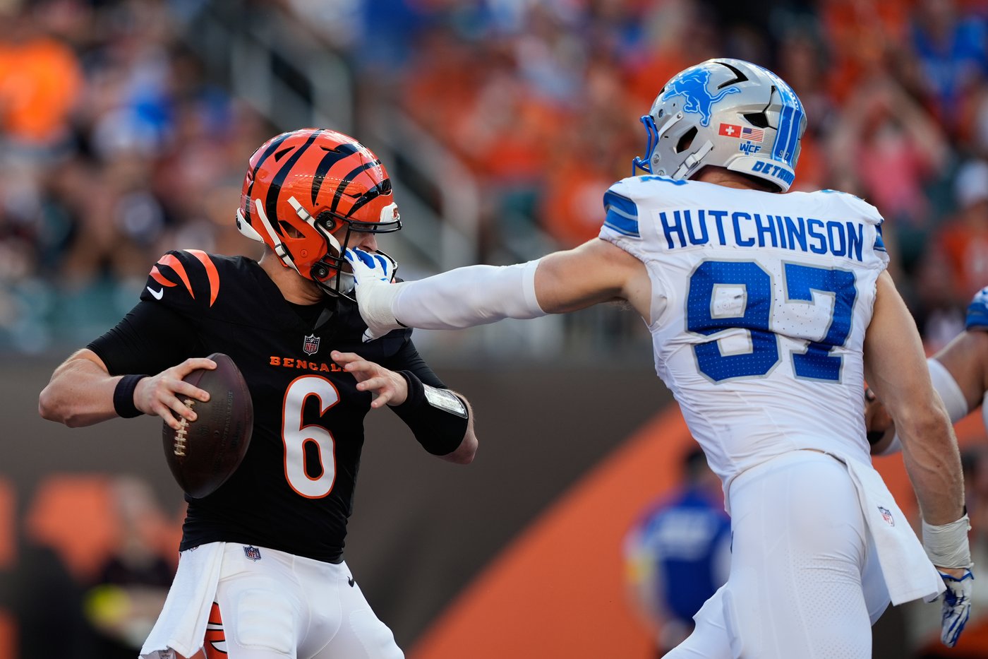 Lions sign star edge rusher Aidan Hutchinson to contract extension through 2030 | iNFOnews.ca