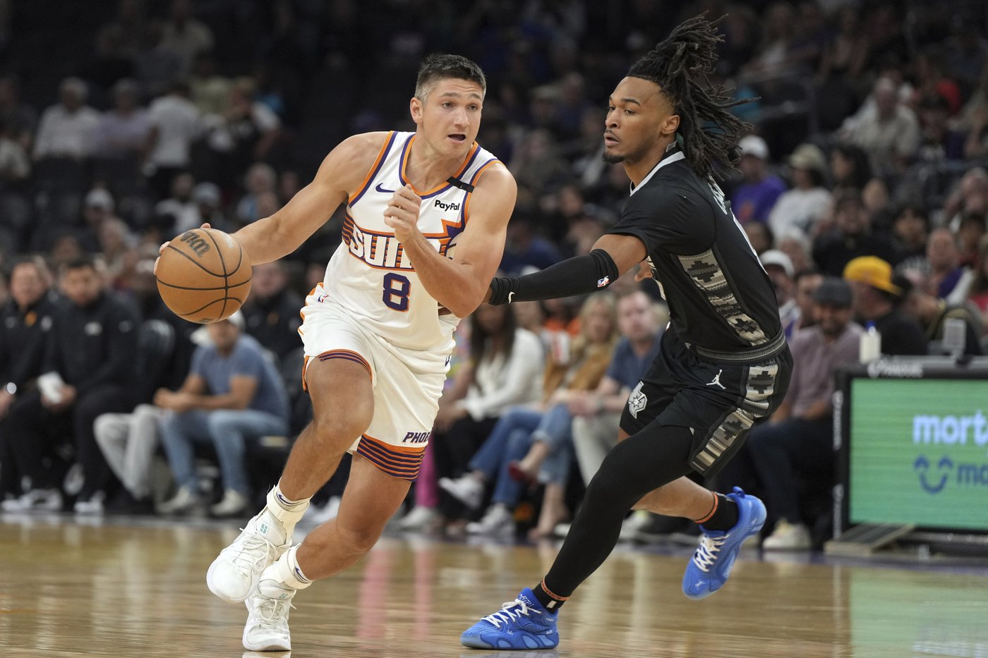 Ryan Dunn scores 26, Suns end 8-game losing streak with 117-98 win over Spurs in home finale | iNFOnews.ca Ryan Dunn scores 26, Suns end 8-game losing streak with 117-98 win over Spurs in home finale | iNFOnews.ca