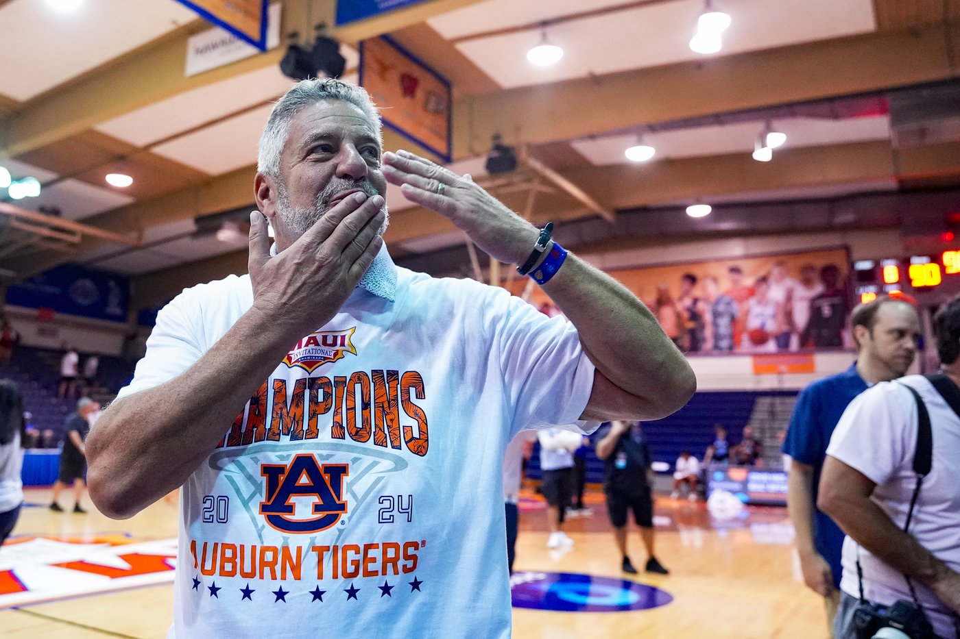 There's no rest for the well-traveled in the week's AP Top 25 schedule filled with marquee matchups | iNFOnews.ca There's no rest for the well-traveled in the week's AP Top 25 schedule filled with marquee matchups | iNFOnews.ca
