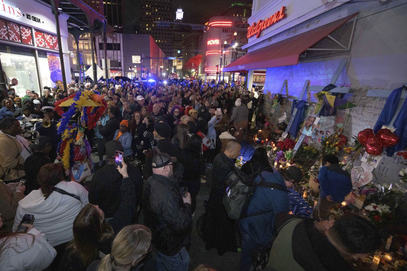 Timeline of the New Year's Day truck attack in New Orleans that killed 14 | iNFOnews.ca Timeline of the New Year's Day truck attack in New Orleans that killed 14 | iNFOnews.ca