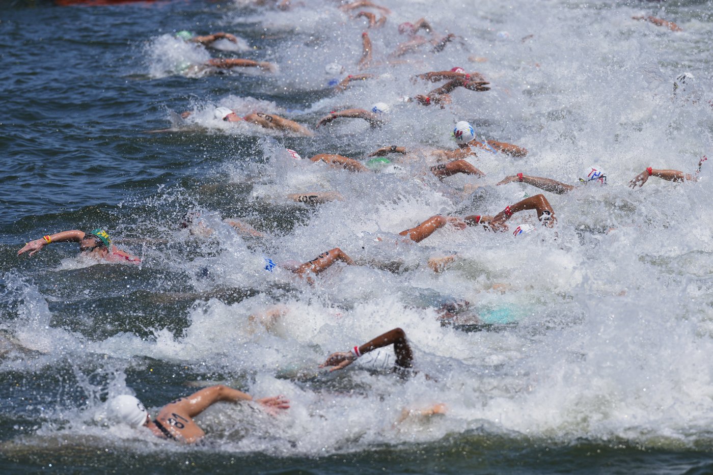 Open water program at swimming world championships gets started after two delays | iNFOnews.ca