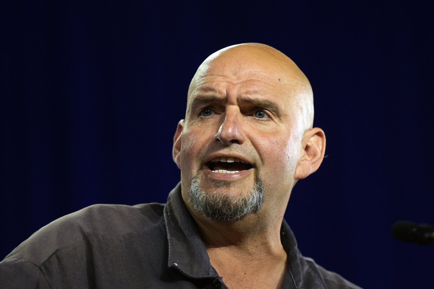 Sen. John Fetterman raises alarms with outburst at meeting with union officials, AP sources say | iNFOnews.ca
