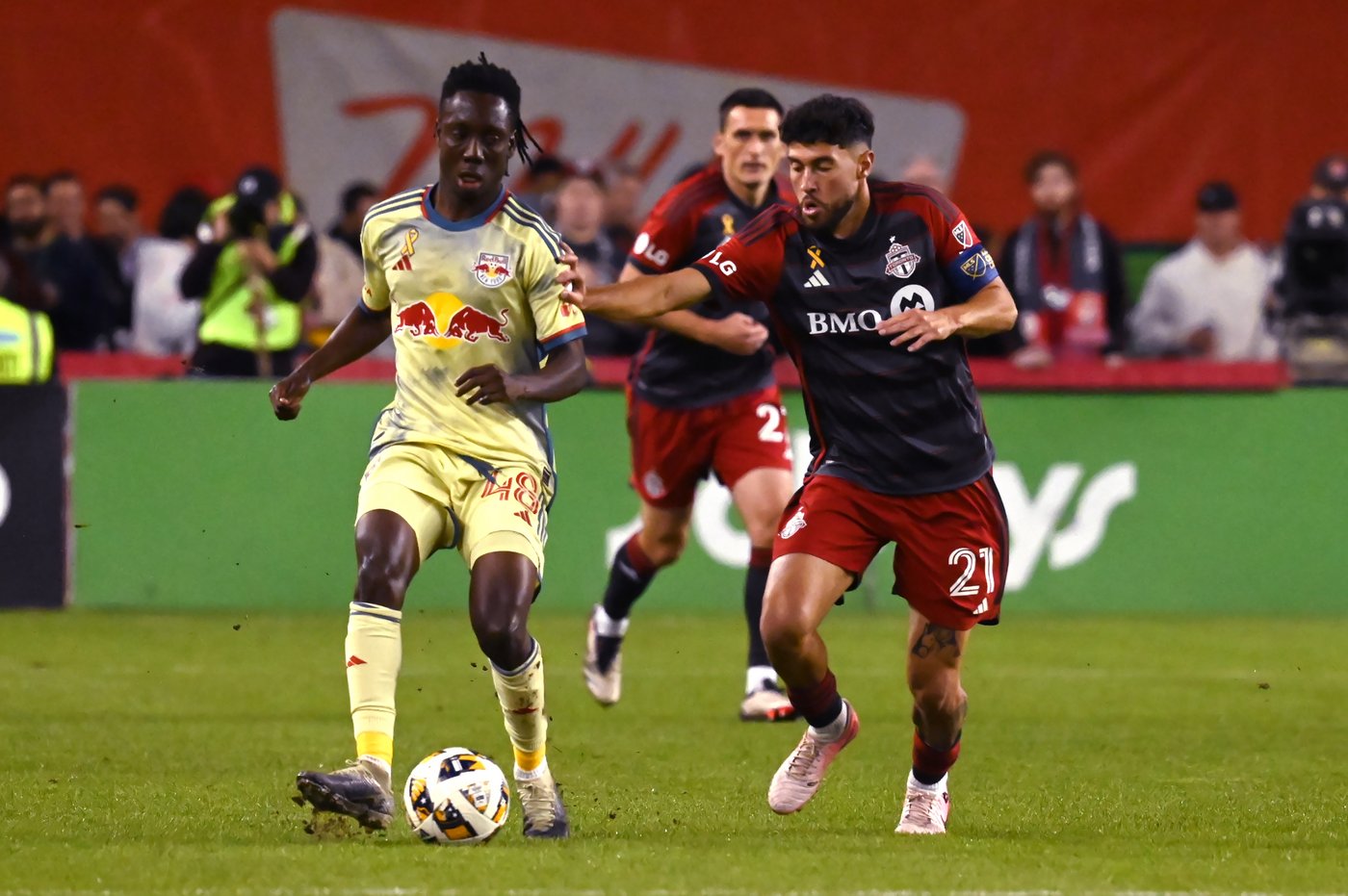 Toronto FC faces Inter Miami, needing a win to keep its slim playoff hopes alive | iNFOnews.ca Toronto FC faces Inter Miami, needing a win to keep its slim playoff hopes alive | iNFOnews.ca