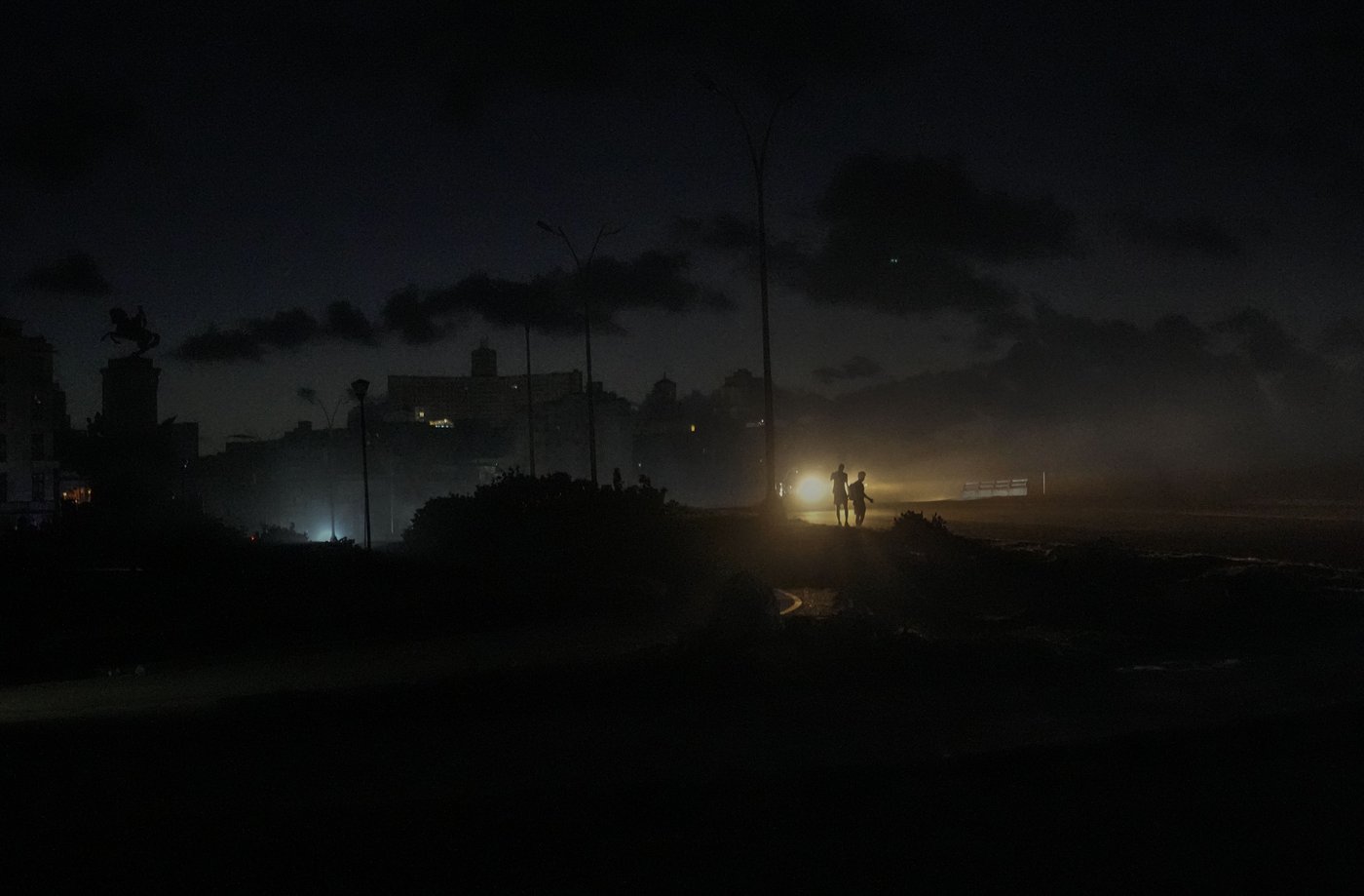PHOTO COLLECTION: Cuba Power Outage | iNFOnews.ca PHOTO COLLECTION: Cuba Power Outage | iNFOnews.ca