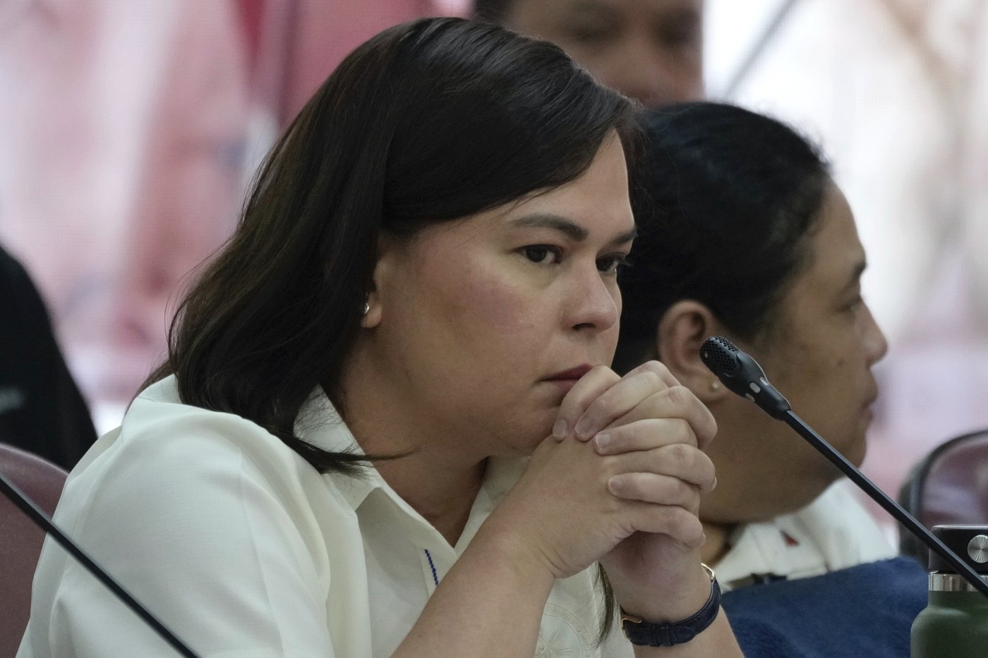 Philippine showdown: President says he'll fight vice president's plot to have him killed | iNFOnews.ca