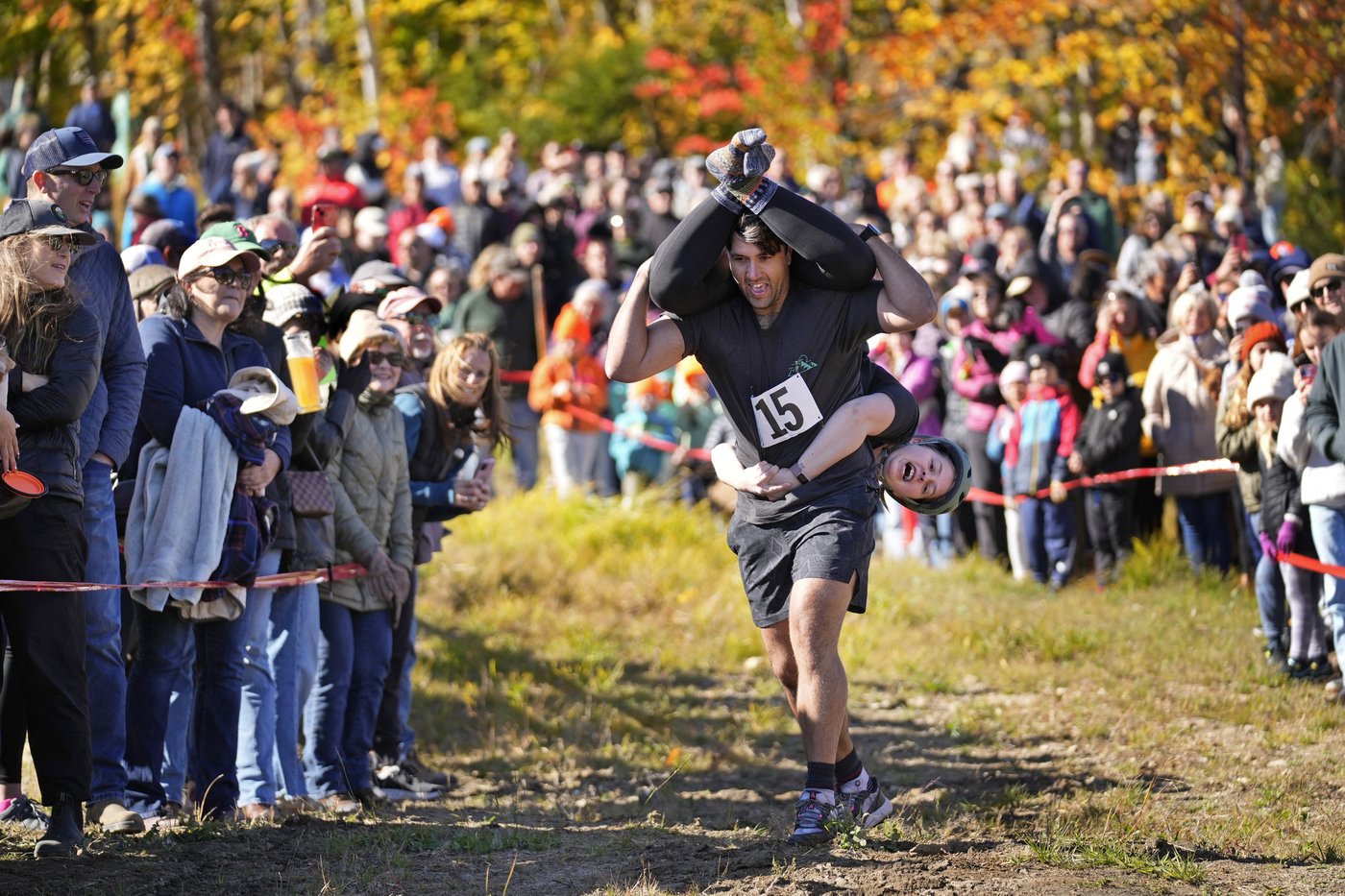 Mud, beer and cash: Annual wife-carrying championship attracts competitive couples to Maine | iNFOnews.ca Mud, beer and cash: Annual wife-carrying championship attracts competitive couples to Maine | iNFOnews.ca