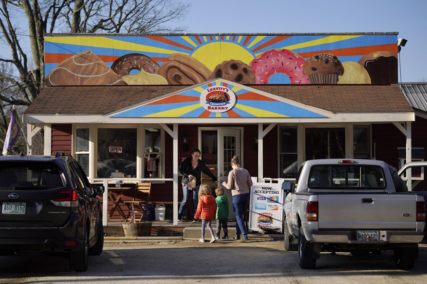 Bakery in New Hampshire wins in free speech case over a pastry shop painting | iNFOnews.ca