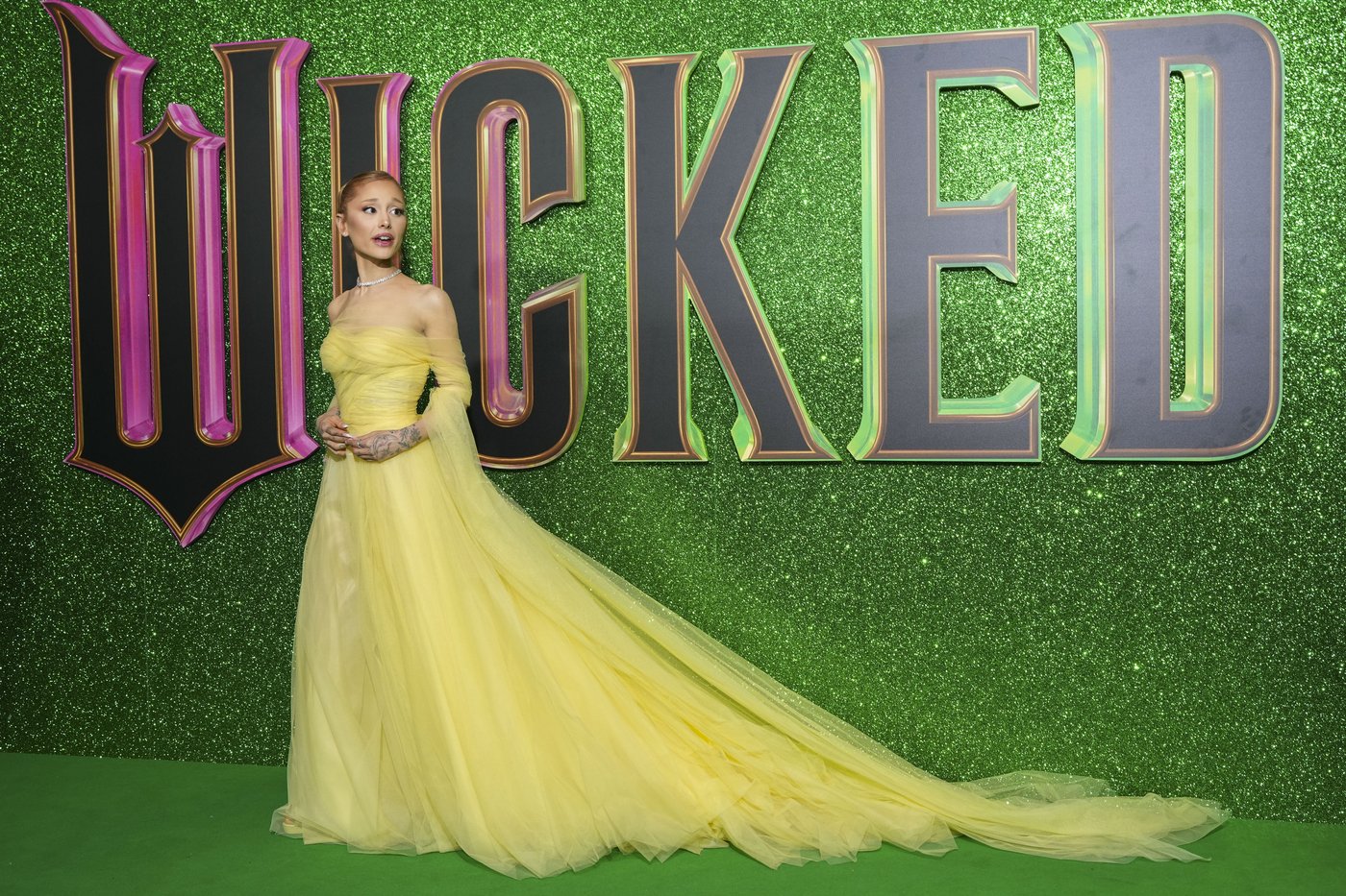 When others ran from the musical, Jon M. Chu and 'Wicked' embraced it | iNFOnews.ca When others ran from the musical, Jon M. Chu and 'Wicked' embraced it | iNFOnews.ca