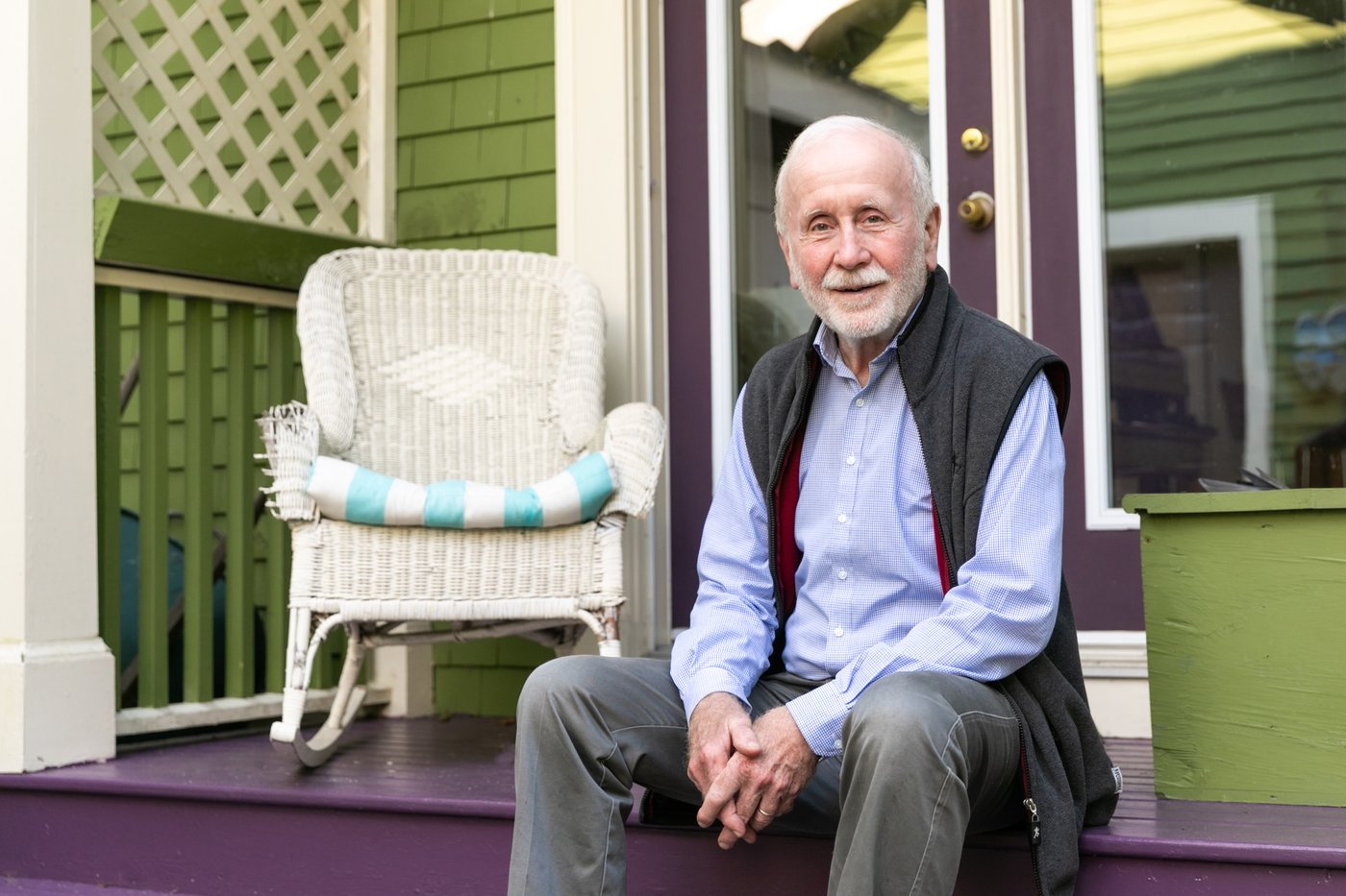 Gap between richest and the rest creates a land of disappointed citizens: economist | iNFOnews.ca