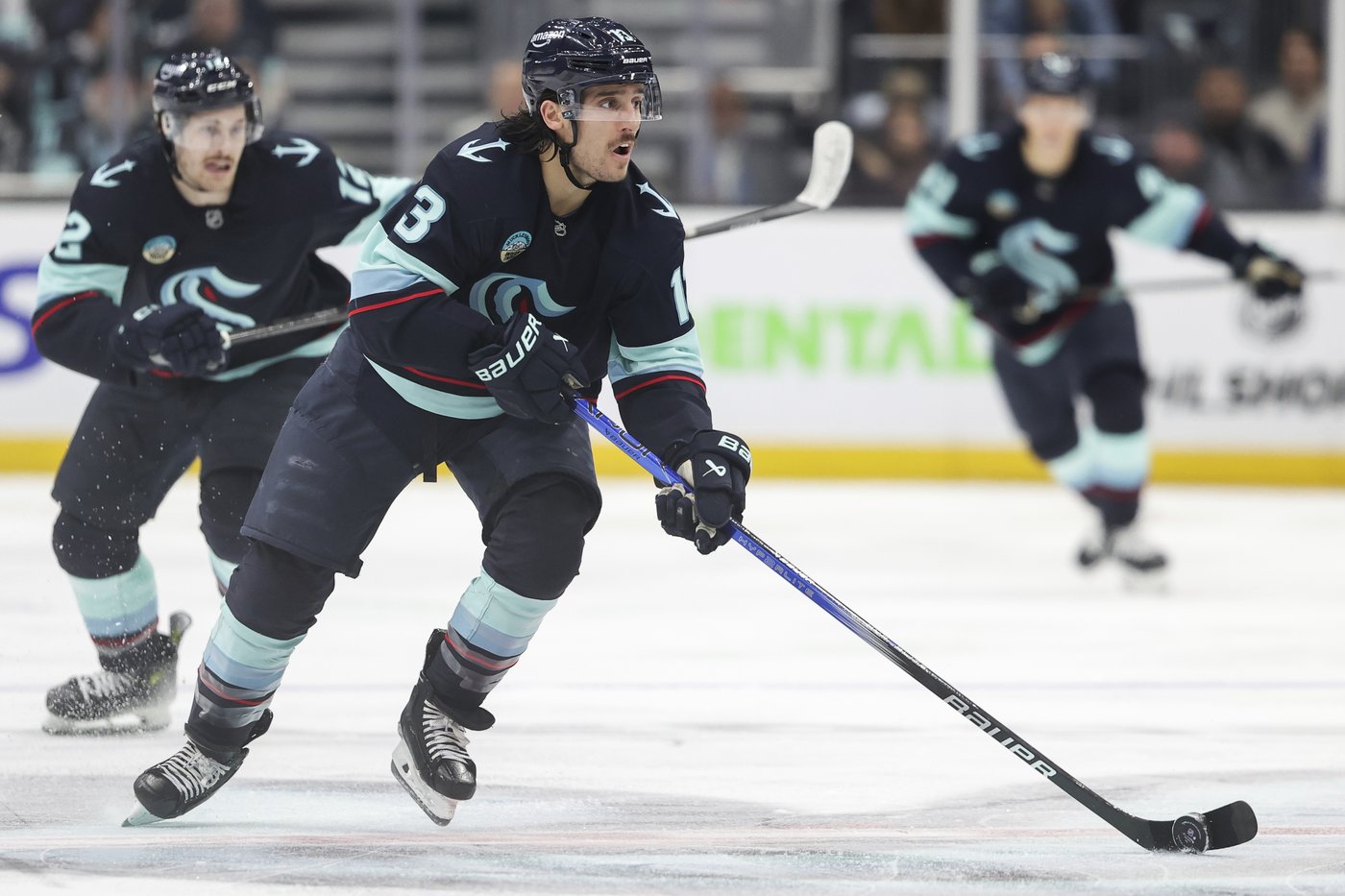 Oleksiak gets tiebreaking goal late in 3rd period, Kraken beat Islanders 3-2 for 4th straight win | iNFOnews.ca Oleksiak gets tiebreaking goal late in 3rd period, Kraken beat Islanders 3-2 for 4th straight win | iNFOnews.ca