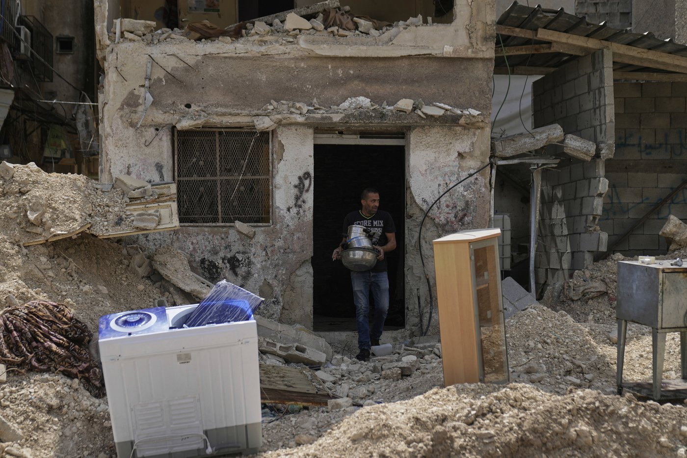 Israeli forces to demolish more than 100 homes in Israeli-occupied West Bank, local governor says | iNFOnews.ca