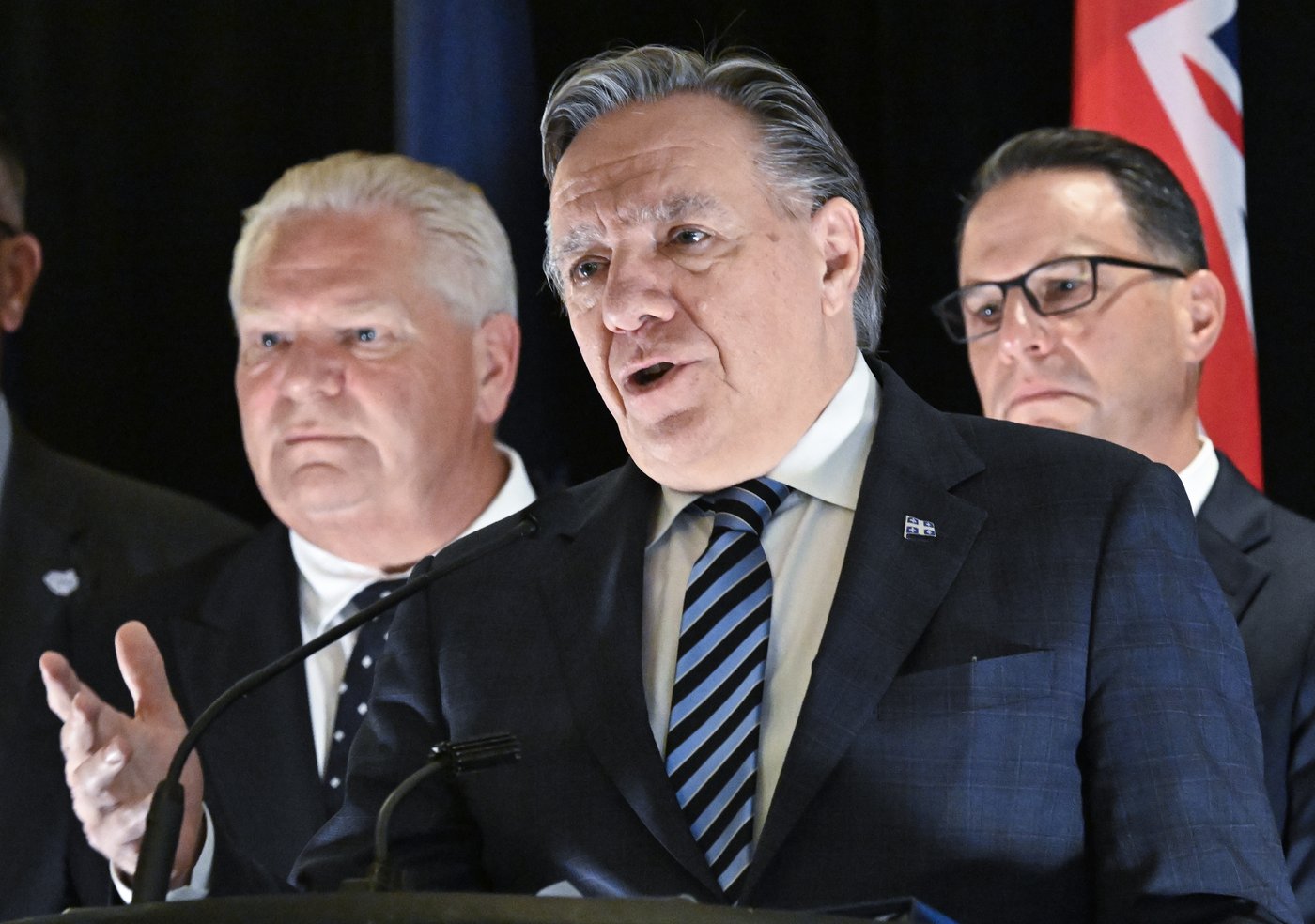 Economic uncertainty takes centre stage at summit of Great Lakes premiers, governors | iNFOnews.ca