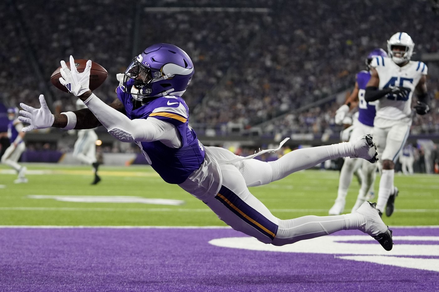 Darnold throws 3 TD passes in 2nd half as Vikings overcome 3 turnovers to beat Flacco, Colts 21-13 | iNFOnews.ca Darnold throws 3 TD passes in 2nd half as Vikings overcome 3 turnovers to beat Flacco, Colts 21-13 | iNFOnews.ca