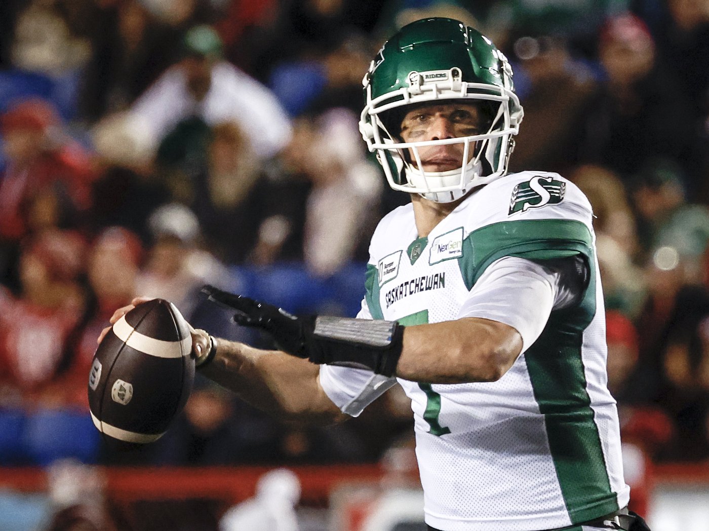Harris, Thurman get top marks as Roughriders dominate CFL's Week 16 honour roll | iNFOnews.ca