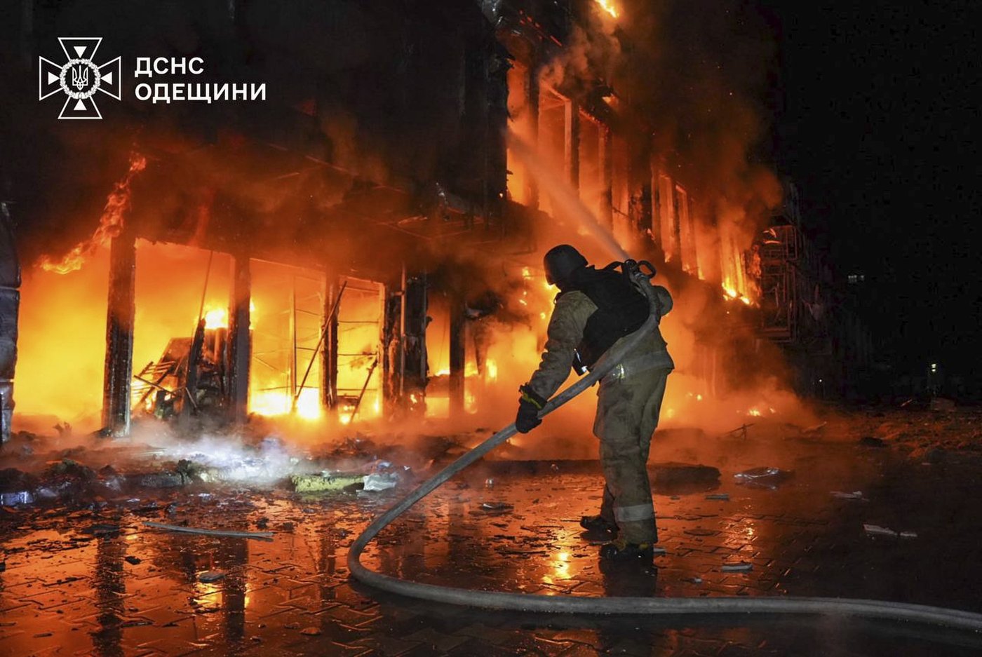 Russian drones strike Ukrainian city of Odesa, underlining challenges for even limited truce | iNFOnews.ca