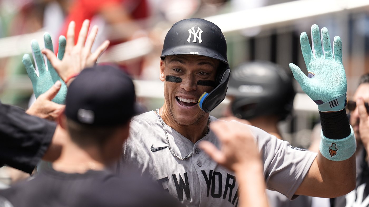 Aaron Judge ties A-Rod on Yankees' all-time home run list at 351 in win over Braves | iNFOnews.ca Aaron Judge ties A-Rod on Yankees' all-time home run list at 351 in win over Braves | iNFOnews.ca
