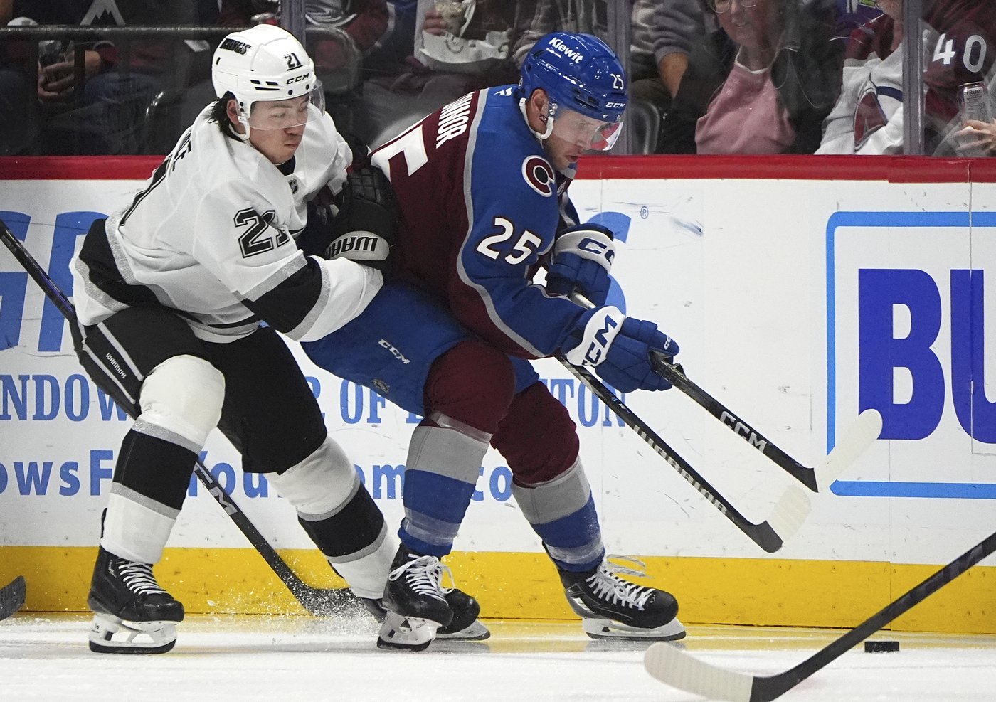 Rantanen has 9th career hat trick, Avalanche beat Kings 4-2 | iNFOnews.ca