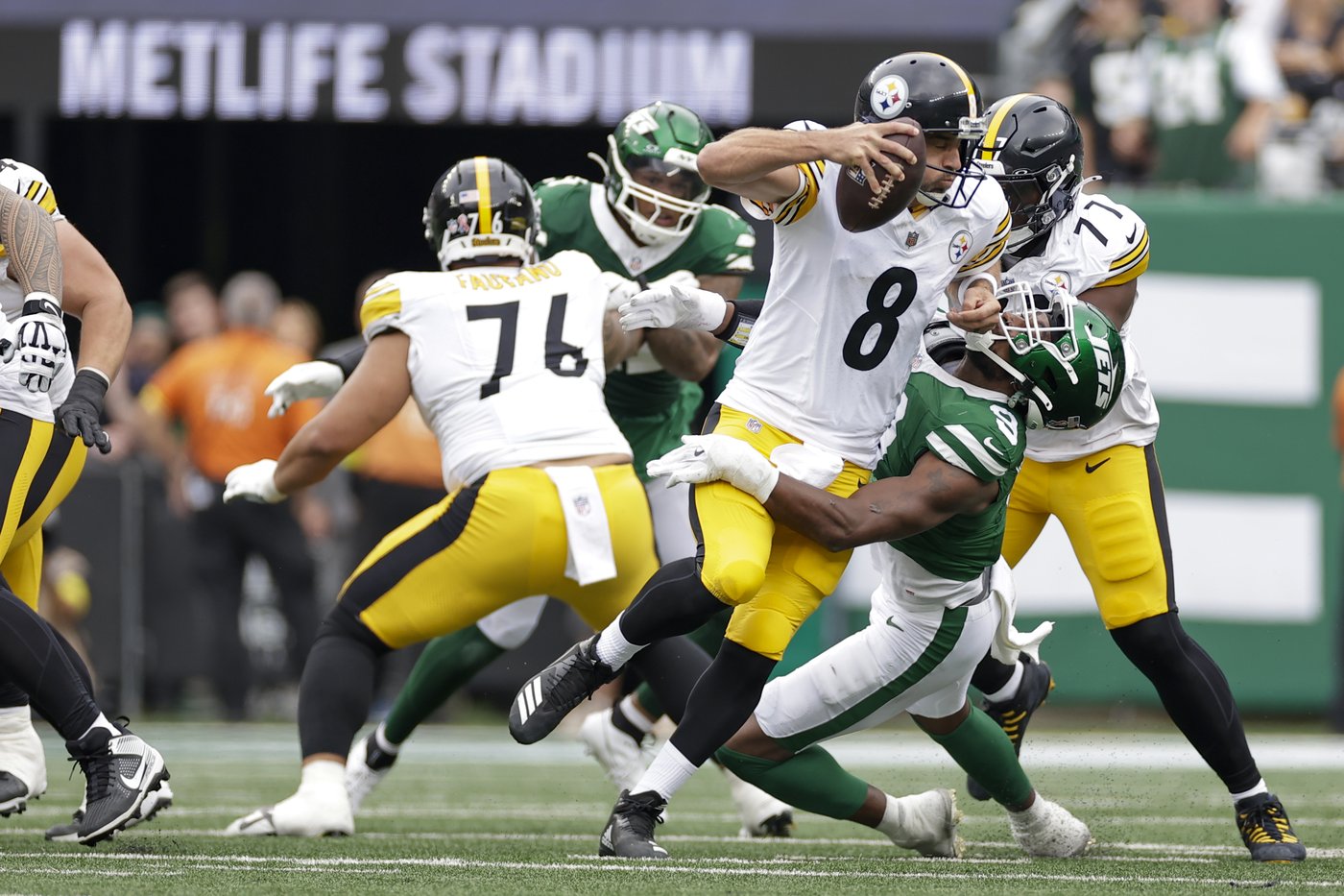 The Steelers know they need to protect Aaron Rodgers better after a 'sloppy' performance in opener | iNFOnews.ca The Steelers know they need to protect Aaron Rodgers better after a 'sloppy' performance in opener | iNFOnews.ca
