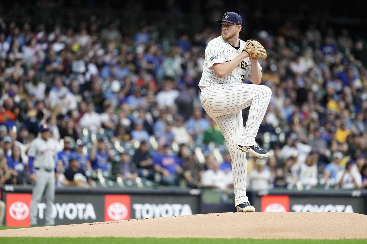 Mets put their playoff hopes in danger by getting just two hits in 6-0 loss to Brewers | iNFOnews.ca Mets put their playoff hopes in danger by getting just two hits in 6-0 loss to Brewers | iNFOnews.ca